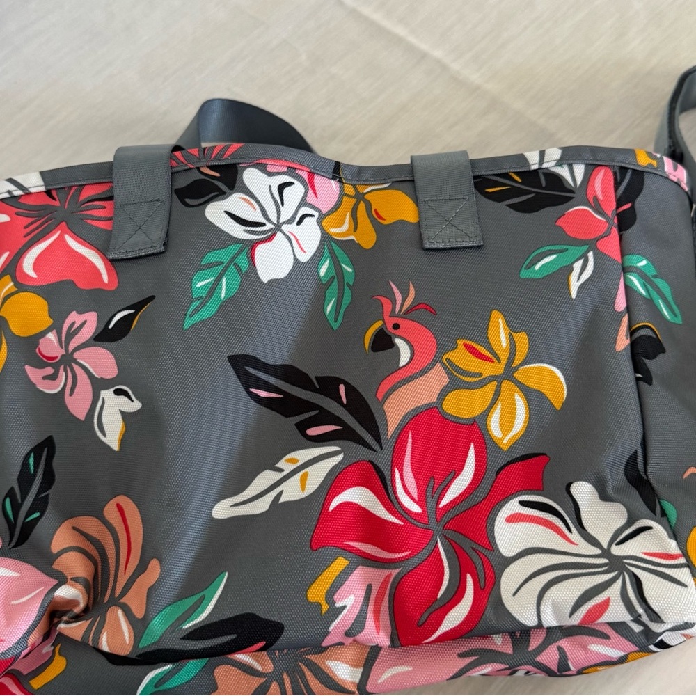 Vera Bradley compartment bag